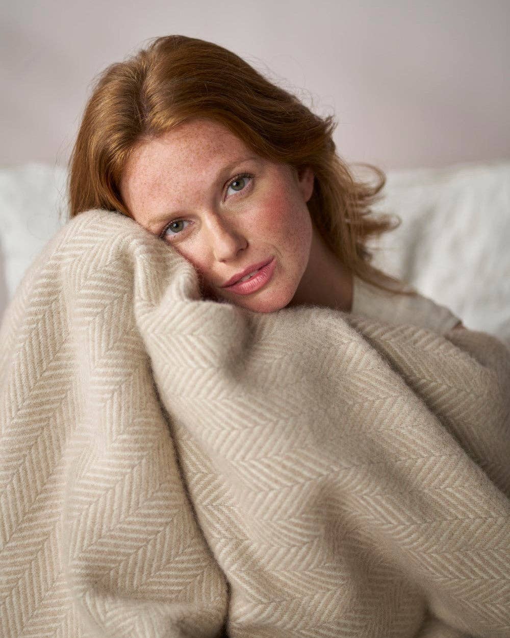 Clifton Herringbone Blanket (Bath Stone)